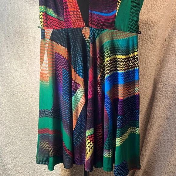 New Directions Rainbow 🌈 Women’s Dress - Picture 5 of 6
